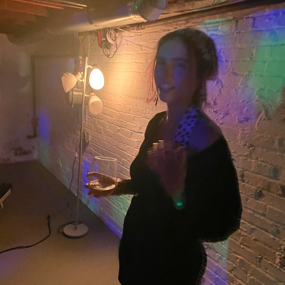 Meet your Posher, Maya